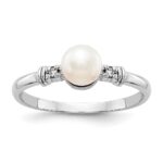 14k White Gold 5mm FW Cultured Pearl AA Diamond ring