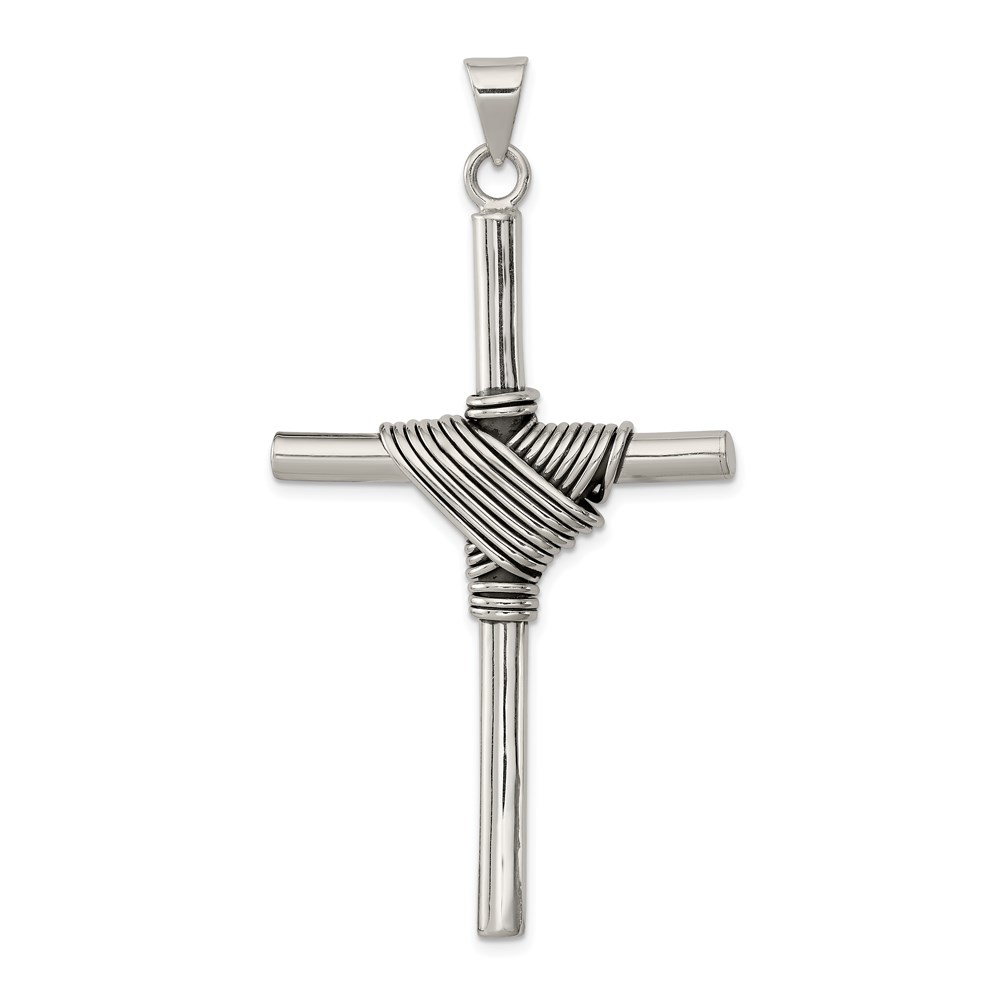 QC6608.jpg Sterling Silver Antiqued Cross Pendant - Image 1