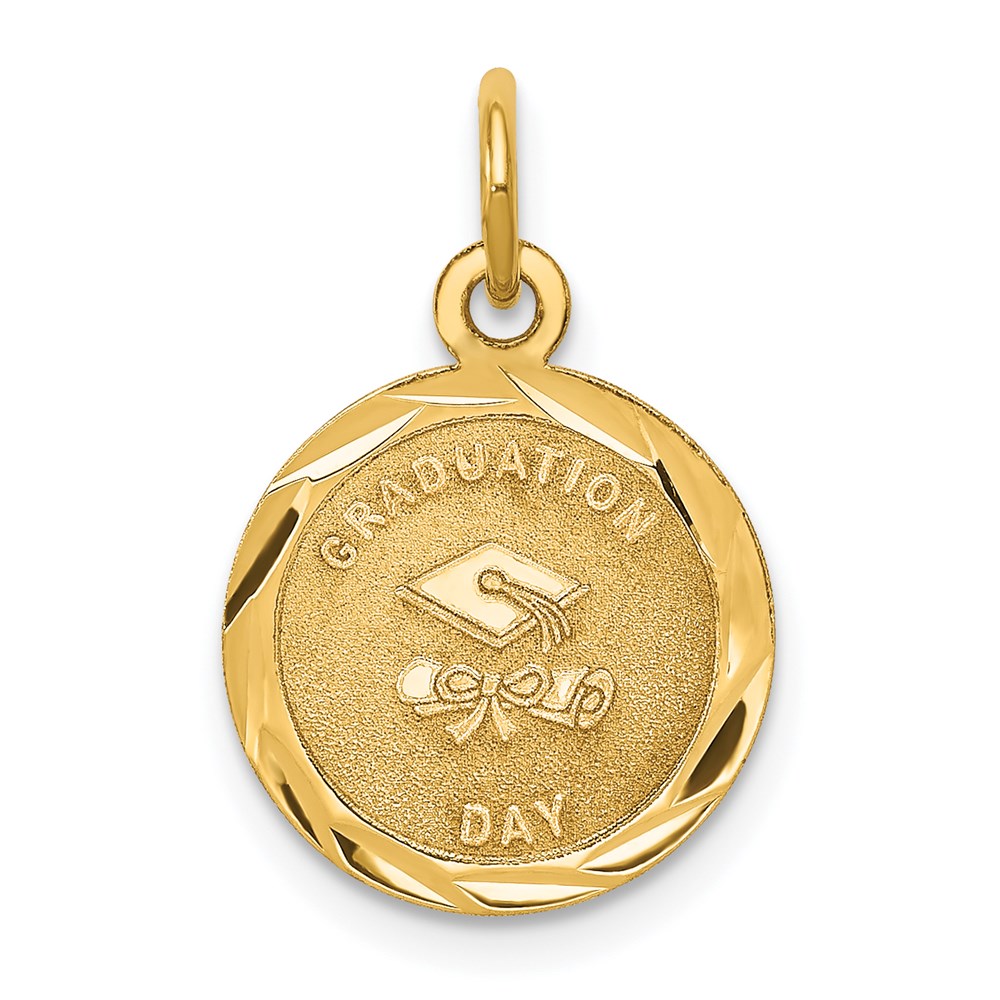 XAC681.jpg 14k GRADUATION DAY with Cap 13mm Engravable Disc Charm - Image 1